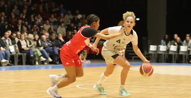 photo  jade gaillard et les alençonnaises ont validé leur maintien en ligue 2, ce mercredi 26 mars, à l’issue de leur succès contre la tronche meylan.  &copy;  nathalie douley 
