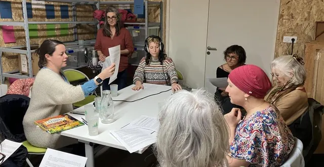 photo  sept femmes ont prêté leurs voix pour enregistrer une œuvre collective mettant en valeur les paroles des habitants vivant en lien avec la loire.  &copy;  co 