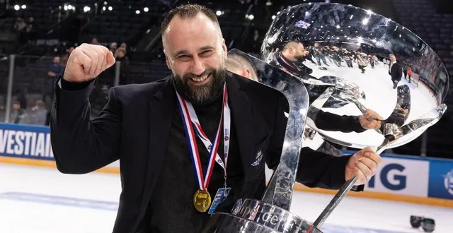 photo  jonathan paredes, vainqueur de la coupe de france.  &copy;  photo co - régine lemarchand 