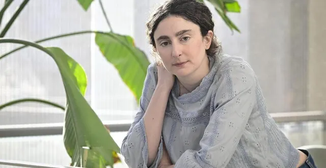 photo  la comédienne elsa guedj est la rabbine dans la nouvelle série « le sens des choses ».  &copy;  vincent michel / ouest-france 