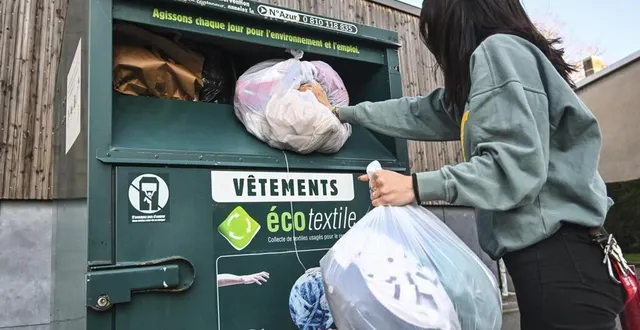 photo  dans la métropole du mans, 31 points de dépôt de textile sont en train d’être retirés.  &copy;  le maine libre – denis lambert 
