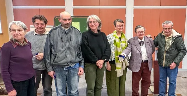 photo  la présidente entourée des nouveaux mécènes décorés.  &copy;  ouest-france 