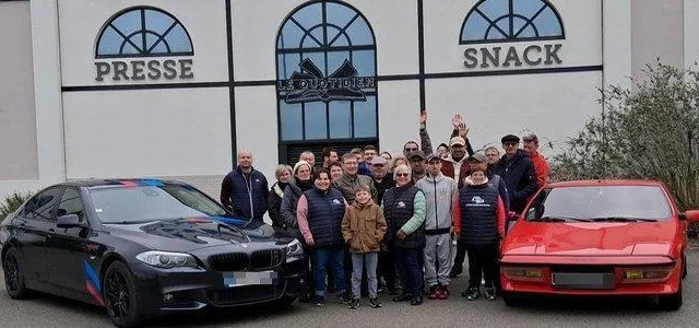 photo  près d’une trentaine de passionnés ont participé à cette balade automobile.  &copy;  le maine libre 