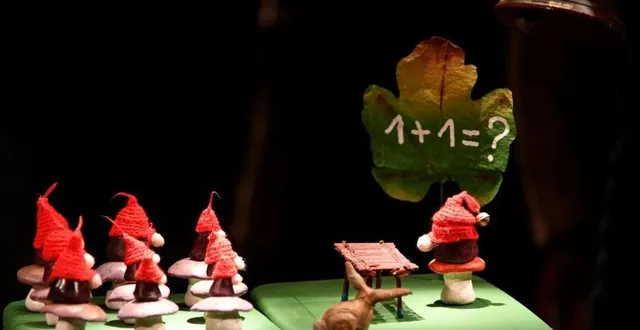 photo  casimir et les lutins.  &copy;  cie arts et couleurs 