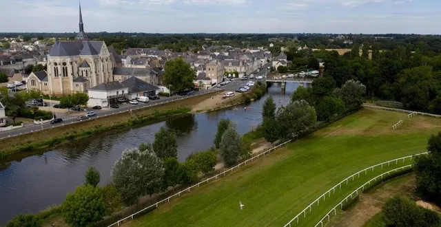 photo  la gestion de l’eau dans le secteur du haut-anjou (ici, le lion-d’angers) est sévèrement critiquée par la chambre régionale des comptes.  &copy;  archives co – josselin clair 