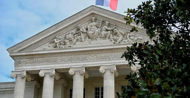 photo  des suspects se retrouvent devant le tribunal d’angers dans le cadre de l’enquête sur une série de cambriolages de le nord-anjou.  &copy;  archives co - josselin clair 