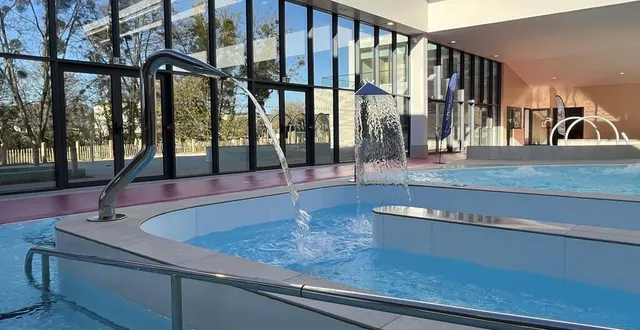 photo  le centre aquatique est lumineux, offrant de belles couleurs.  &copy;  le maine libre 
