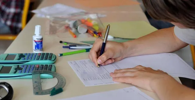 photo  la valeur ajoutée d’un établissement est une somme d’actions mises en place pour accompagner les élèves jusqu’à l’obtention de leur brevet.  &copy;  photo le maine libre 