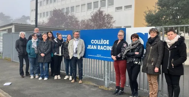 photo  inquiets, les parents d’élèves du collège racine ont manifesté leur mécontentement en se rassemblant ce lundi 31 mars devant les portes de l’établissement.  &copy;  document remis 