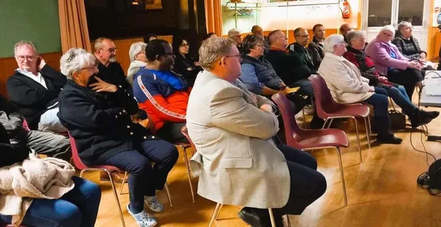 photo  élus et habitants étaient nombreux à suivre cette réunion sur la participation citoyenne.  &copy;  ouest-france 