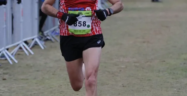 photo  tony fernandes sera à domicile samedi pour tenter de s’imposer sur le 10 km de souligné sous ballon  &copy;  ouest-france 