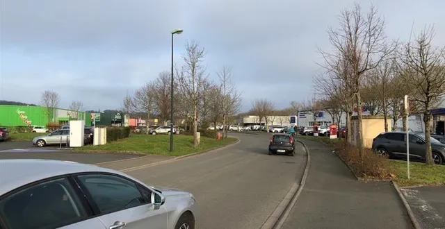 photo  des travaux et des cessions de terrains : en 2025, il devrait y avoir du mouvement dans la zone d’activités de la monnerie qui continue son développement à la flèche (sarthe).  &copy;  ouest-france 