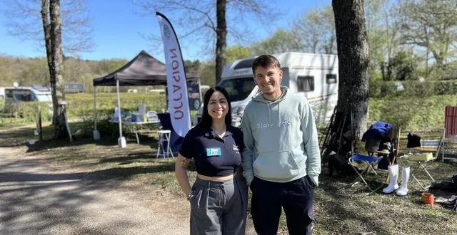 photo  stacy chazelle et damien descour sont les gérants du camping de la forêt à sillé-le-guillaume.  &copy;  ouest-france 