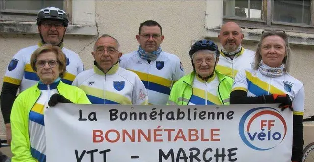 photo  ambiance conviviale et énergie retrouvée pour la reprise dominicale du club cyclotourisme de bonnétable.  &copy;  le maine libre 