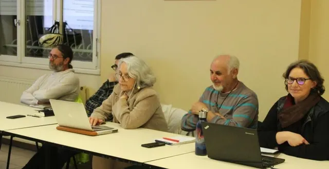 photo  le vote des comptes financiers, approuvés à la demande de la première adjointe emma véron.  &copy;  le maine libre 