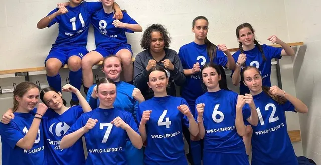 photo  les u18 féminines de l’entente teloché/spay/arnage/mulsanne sont championnes de sarthe 2024-2025.  &copy;  le maine libre 