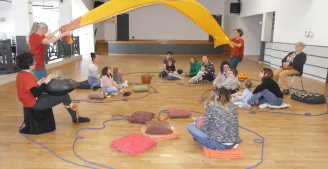photo  une quarantaine d’enfants a participé au spectacle de la compagnie k.  &copy;  le maine libre 