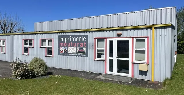 photo  l’imprimerie mouturat est située dans la zone industrielle du champ de courses à flers.  &copy;  ouest-france 