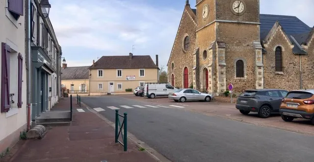 photo  le centre-bourg de fillé-sur-sarthe pourrait être réaménagé.  &copy;  le maine libre 