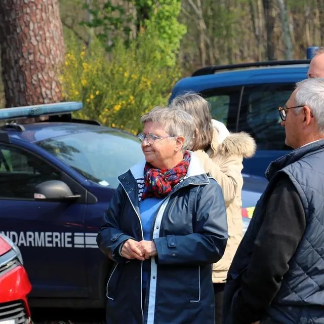 photo armelle poncet, maire de la breille-les-pins dont la commune est touchée par un grand incendie qui a ravagé 100 hectares de forêt depuis jeudi 10 avril.  ©  co - matthieu gruaz-toussaint