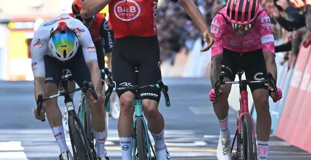 photo  kévin vauquelin, coureur d’arkéa b & b hôtels, s’est imposé au mans dans un final serré.  &copy;  le maine libre - denis lambert 