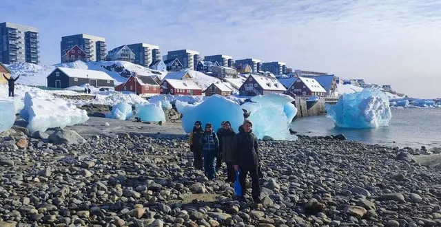 photo  des collégiens du collège du petit-versailles, de la flèche (sarthe), au groenland.  &copy;  collège du petit-versailles 