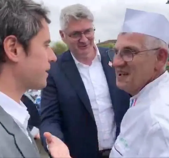 photo gabriel attal, ancien premier ministre, jean-marie fiévet, député de la 3e circonscription des deux-sèvres, et david fevre, boulanger au tallud.  ©  co - eric marteau