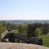 photo  une vue imprenable du bocage ornais, du haut du château du mont de cerisy, à cerisy-belle-étoile, dans l’orne. 