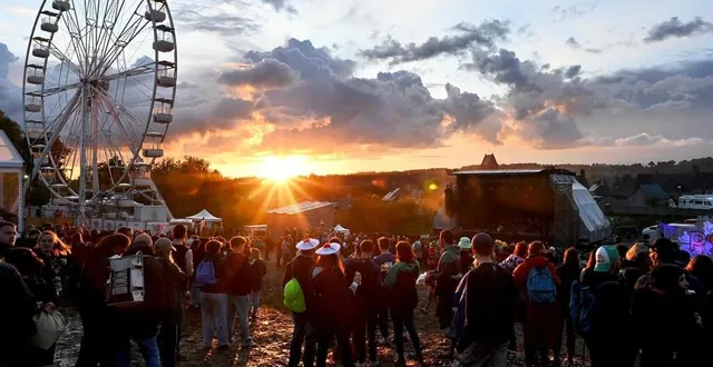 photo  le festival de musique papillons de nuit à saint-laurent-de-cuves (50), le vendredi 17 mai 2024.  &copy;  marc ollivier / archives ouest-france 