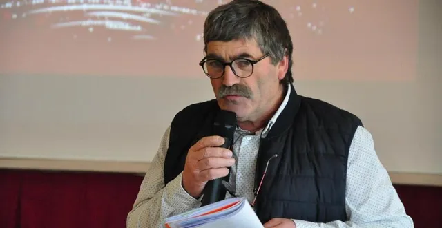 photo  comme son voisin de crosmières, philippe deslandes a décidé de ne pas se représenter à la chapelle-d’aligné.  &copy;  archive le maine libre 