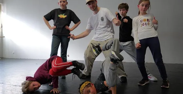 photo  étienne chaubernard est professeur de danse et membre des legiteam obstruxion.  &copy;  ouest-france 