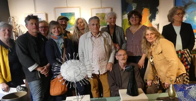 photo  une partie des artistes  &copy;  ouest-france 