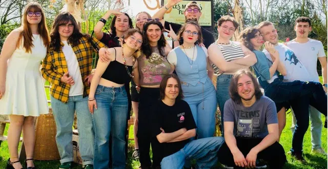 photo  organisée par koraliyah branjonneau (au centre), l’édition la jeunesse sarthoise a réuni les jeunes talents au domaine de chapeau.  &copy;  le maine libre 