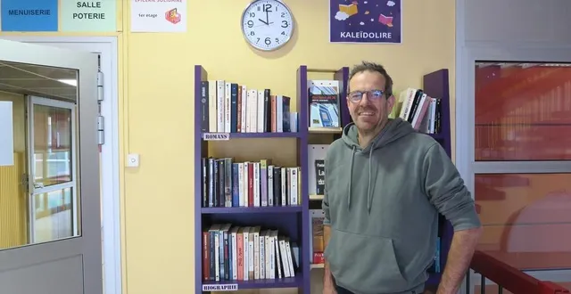 photo  au kaléidoscope, kaleïdolire, la boîte à livres très bien agencée pourra permettre à stéphane valentin d’inciter les jeunes à la lecture.  &copy;  ouest-france 