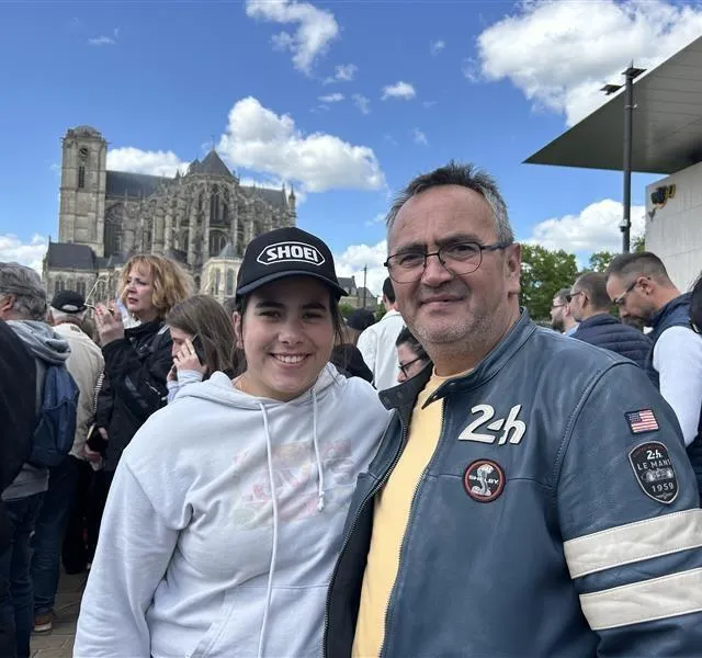photo marine et xavier menand sont venus spécialement de normandie pour assister à la parade. tous deux passionnés de moto depuis de nombreuses années.  ©  ouest-france