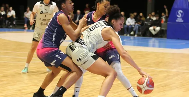 photo  à l’intérieur, morgane armant a sorti une sacrée performance pour vaincre voiron.  &copy;  nathalie douley 