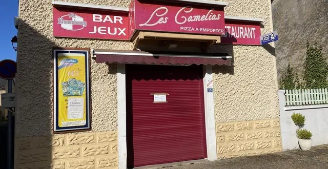 photo  à auvers-le-hamon, près de sablé-sur-sarthe, le bar-restaurant les camélias est définitivement fermé depuis le 31 mars 2025.  &copy;  le maine libre 