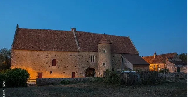 photo  ce samedi 19 avril, à 20 h 30, le manoir de la cour d’asnières-sur-vègre propose de se glisser le temps d’une soirée dans une chambre médiévale afin de découvrir les coutumes liées au coucher.  &copy;  michel lherault 