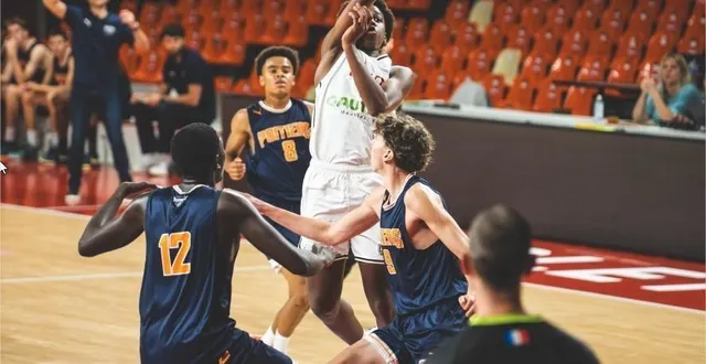 photo  amadou fall sera l’un des choletais à suivre au cholet mondial basket.  &copy;  sonia alberto 