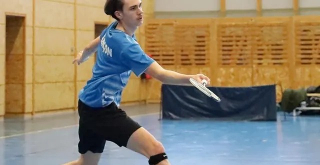 photo  tom germain et le cab affrontent rostrenen, ce samedi 19 avril, pour l’ultime journée de nationale 2.  &copy;  club alençon badminton 