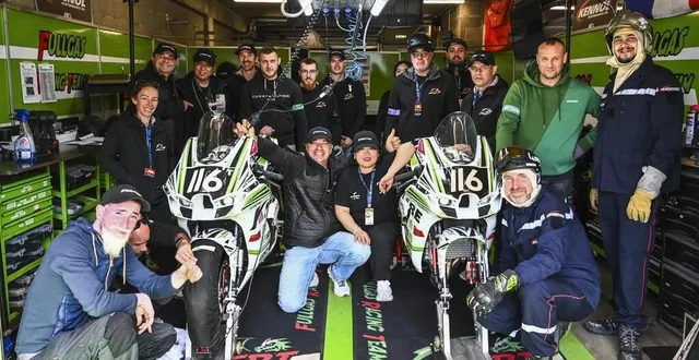 photo  le fullgasracingteam associé aux pneumatiques chinois kingtyre depuis 2021.  &copy;  le maine libre - denis lambert 