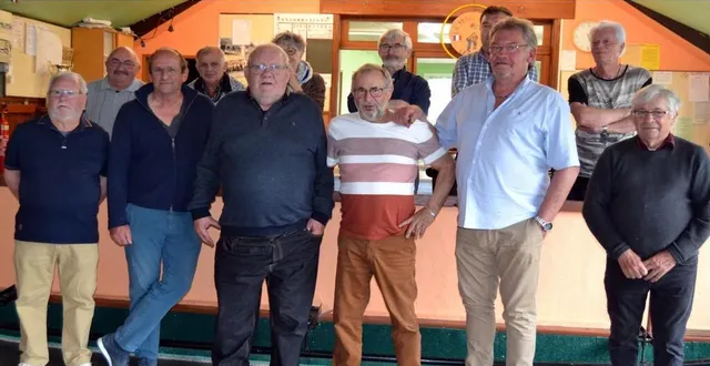 photo  vainqueurs et finalistes à l’issue des finales.  &copy;  le maine libre 