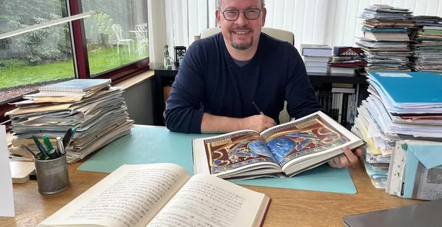 photo  l’égyptologue frédéric payraudeau dans son bureau, chez lui à maresché (sarthe).  &copy;  ouest-france 