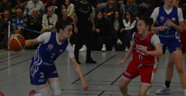 photo  elsa hébert, un maillon important du jeu saumurois.  &copy;  co 