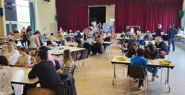 photo  beaucoup de visiteurs tout au long de la journée du jeu en 2024.   &copy;  archives le maine libre 