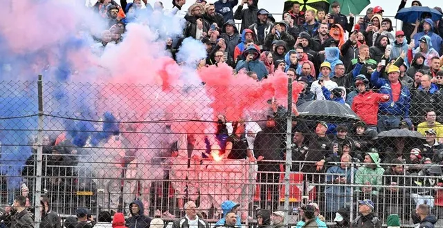 photo  la 48e édition des 24 heures motos a réuni 71 200 spectateurs, au circuit bugatti, selon l’aco.  &copy;  jérôme fouquet/ouest-france 