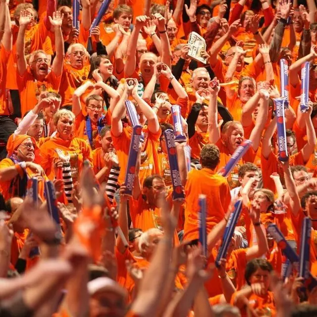 photo 3 000 supporters manceaux étaient venus à bercy soutenir leur équipe.  ©  archives thomas brégardis / ouest-france