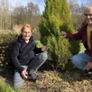 photo  roselyne et jean-marc bihoreau ont choisi d’ouvrir leur terrain aux randonneurs. à côté de l’étang qu’ils ont fait creuser il y a une quinzaine d’années, ils viennent de planter une quarantaine d’arbres. et ce n’est qu’un début. 