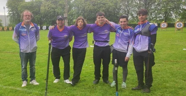 photo  éric glemet, président des archers du so candé, quelques-uns des meilleurs compétiteurs du club, franck audouin, pascale glemin, thomas meslin, benjamin sorin et nathan cottenceau.  &copy;  ouest-france 