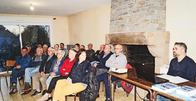 photo  les adhérents de mécapassion se sont réunis dernièrement pour régler les derniers détails.  &copy;  ouest-france 